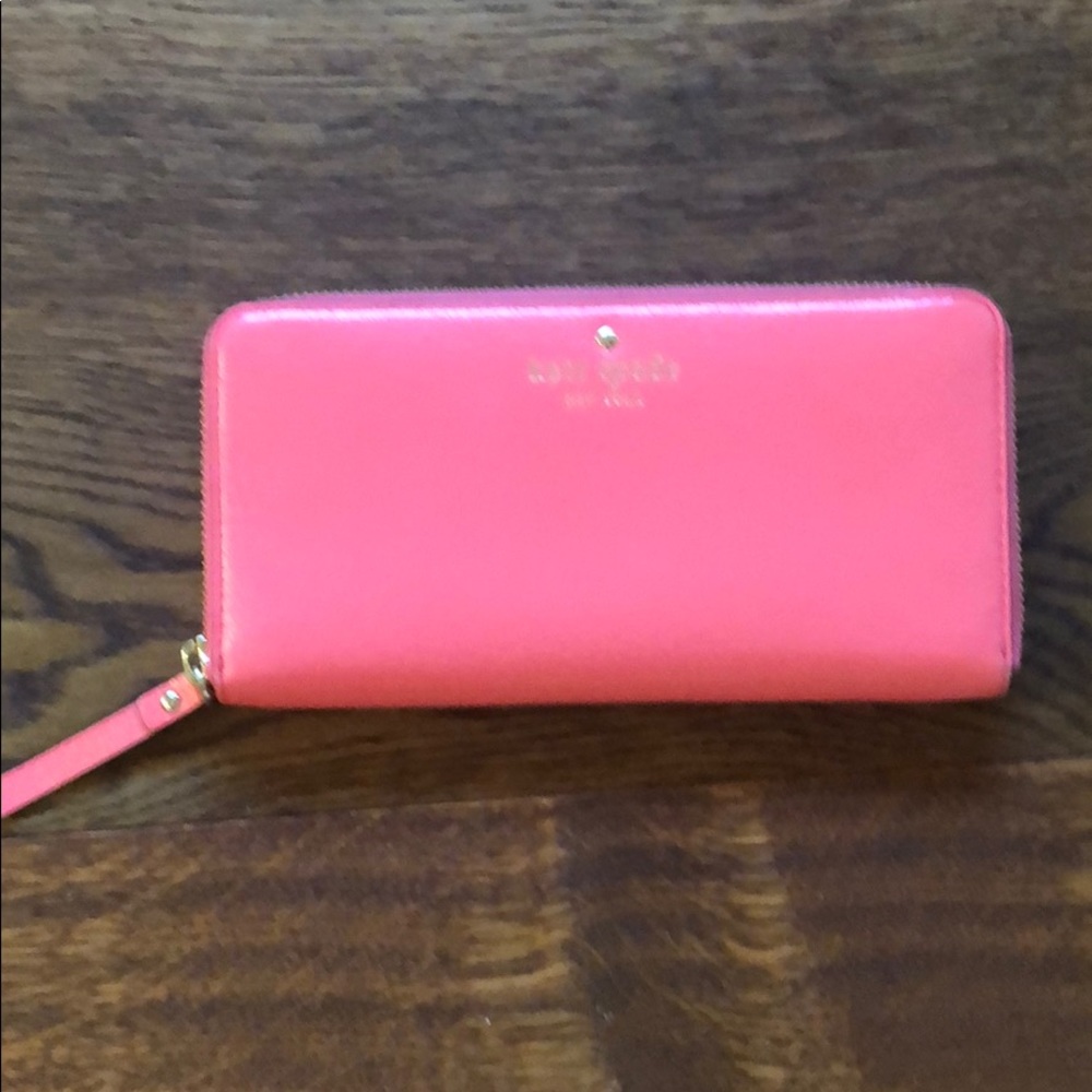 Coral Kate Spade Zipper Wallet